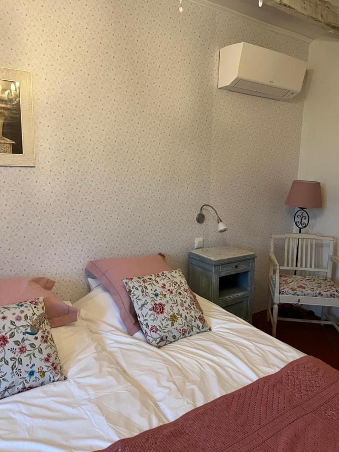 Mas Lou Parpaioun Bed & Breakfast Crestet Ngoại thất bức ảnh