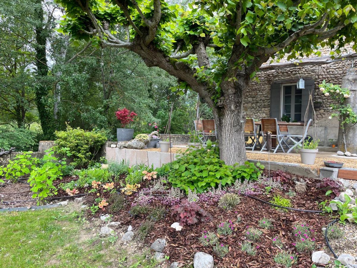 Mas Lou Parpaioun Bed & Breakfast Crestet Ngoại thất bức ảnh